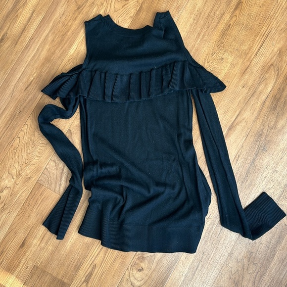 a new day Women’s Sweater with Shoulder Cut Out and Ruffle Size XS - Picture 2 of 4